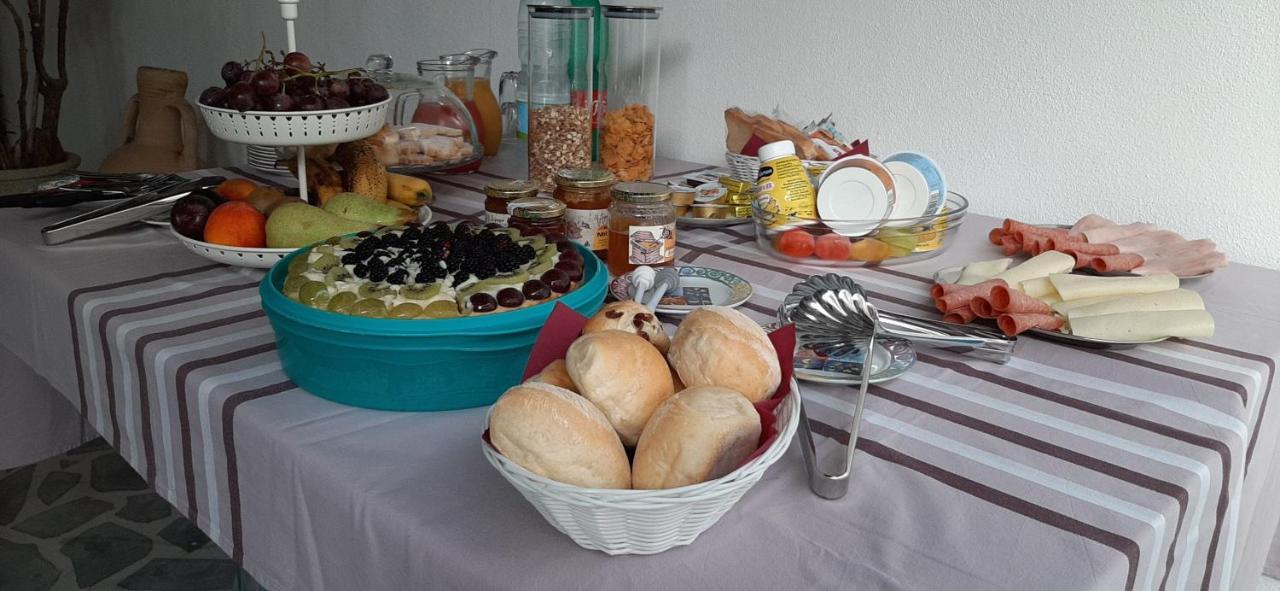 La Vecchia Dimora Bed and Breakfast Marrùbiu Eksteriør billede
