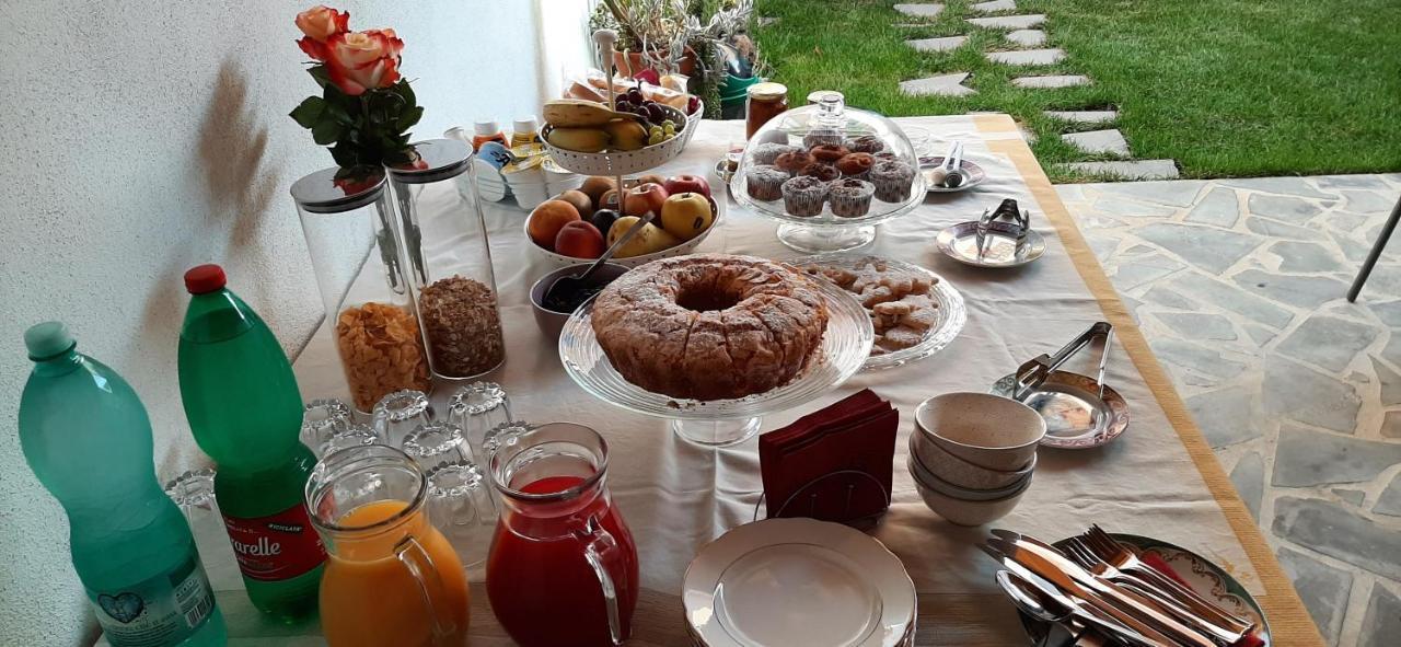 La Vecchia Dimora Bed and Breakfast Marrùbiu Eksteriør billede